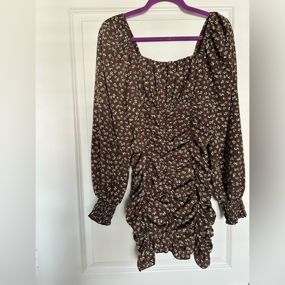 Body con ruched long sleeve dress